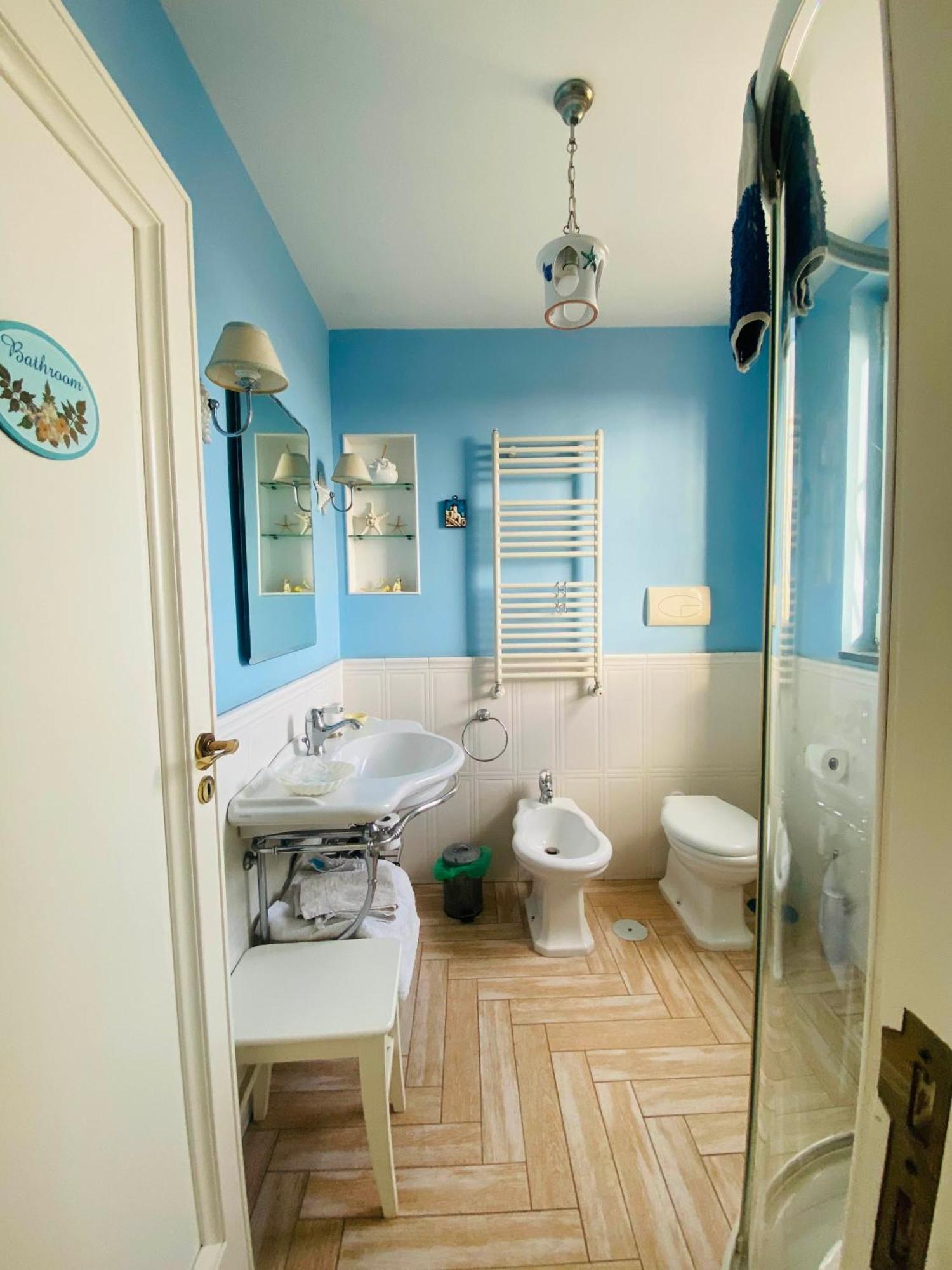 La Casa Sui Tetti Bed & Breakfast Наполи Екстериор снимка